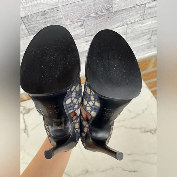 Carven Mesh and Lace open toe heels size 37/7 - Picture 11 of 17